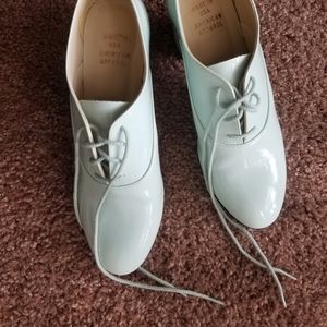 American Apparel Heeled Oxfords
